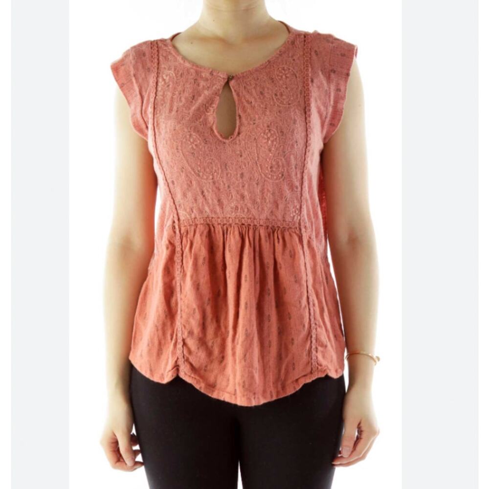 Lucky Brand Embroidered Keyhole Cut Out Top Pink Short Sleeve Blouse Size S